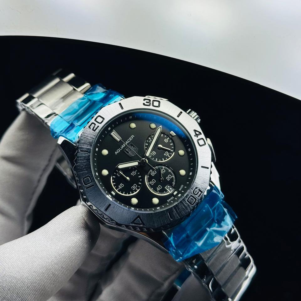 AQUARACER Chronograph Stainless Steel Sports Watch – Silver Dial