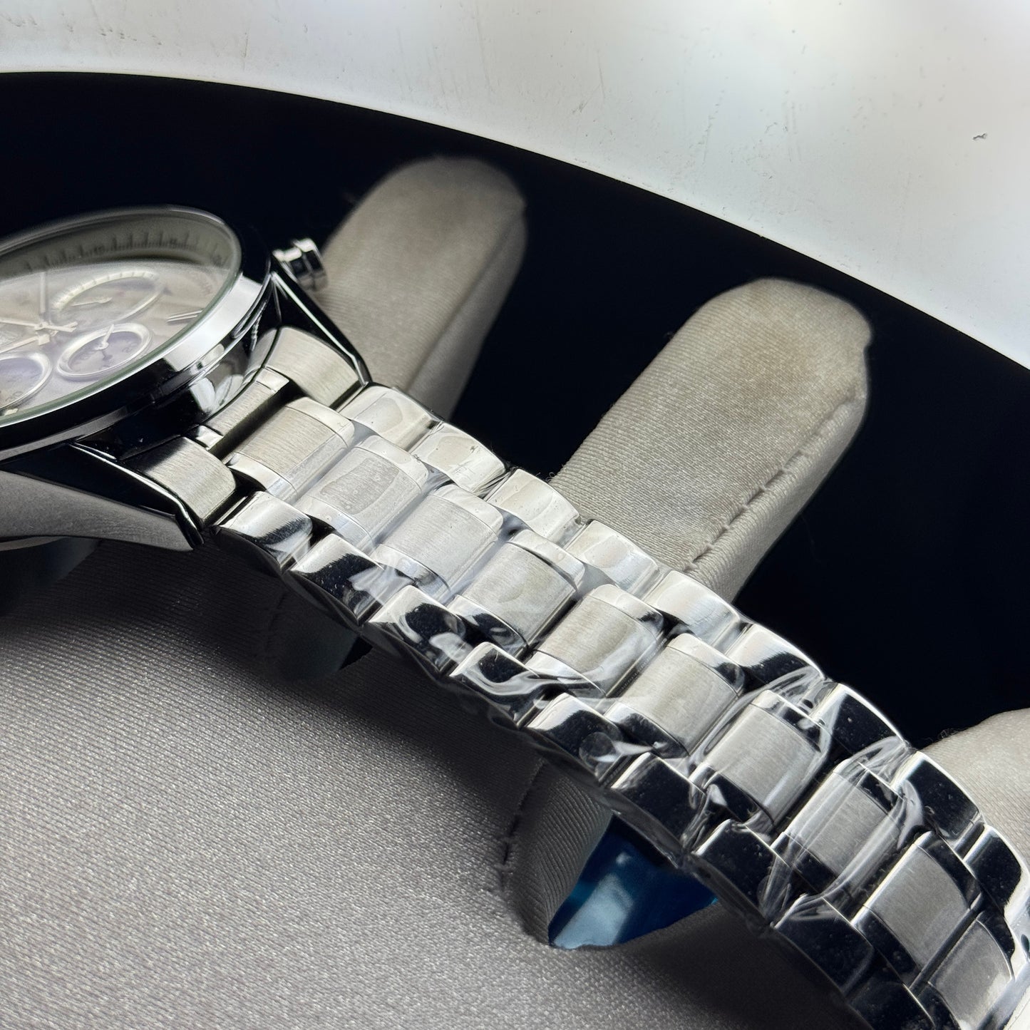 TAG Heuer Carrera Calibre 1969 Chronograph – Off white Dial Edition