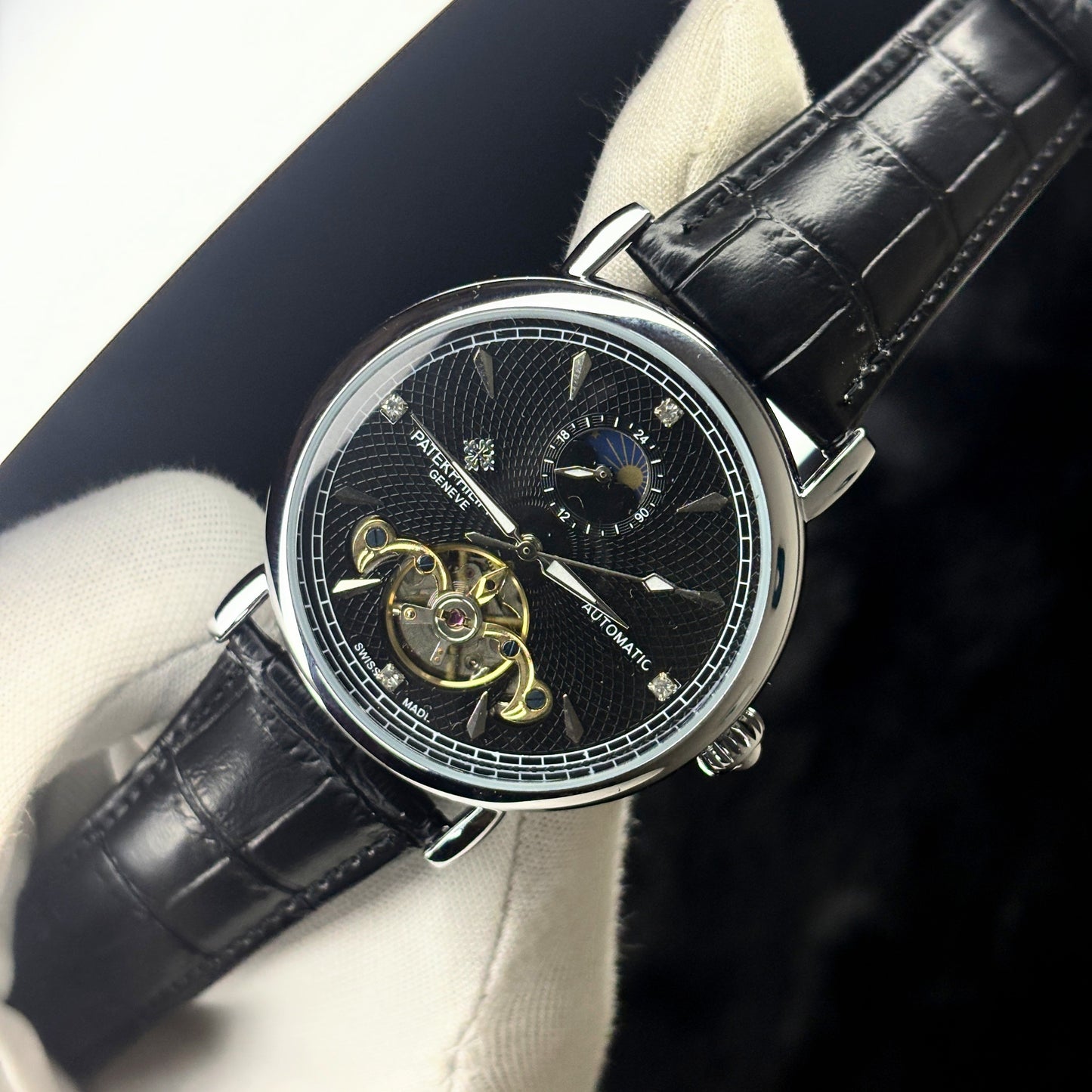 Classic Patek Philippe Moonphase Automatic - Sleek Black Dial