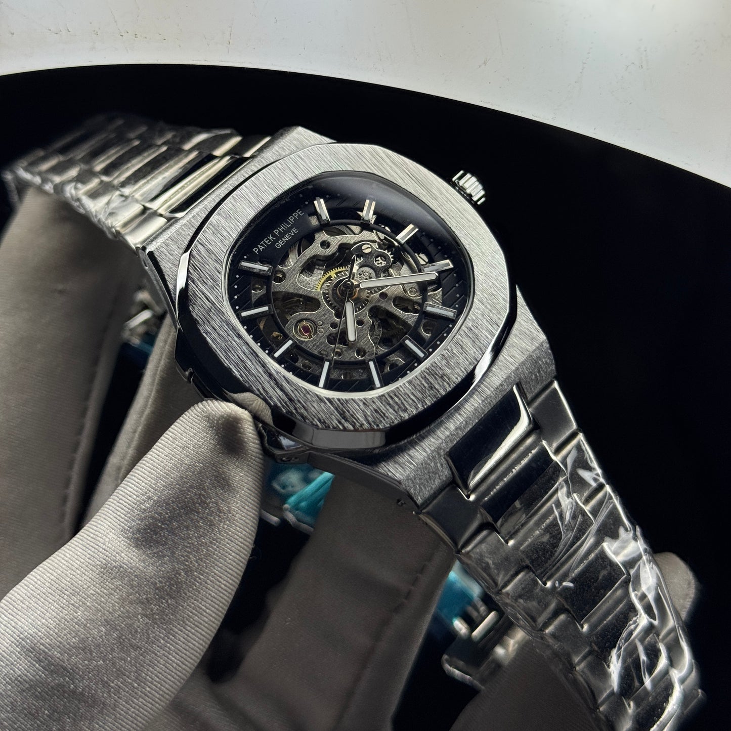 Patek Philippe Nautilus Skeleton Automatic – Silver & Tiffany Blue Edition